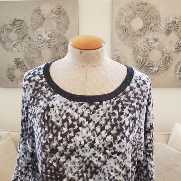 Nicole Miller New York  Pullover Sweater Sz Lg - Picture 3 of 12